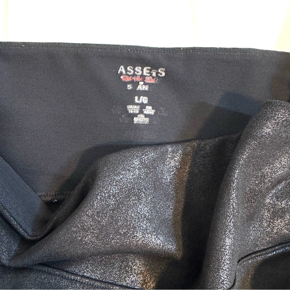 Assets Red Hot Label by SPANX High-Waisted Black Faux Leather Leggings Large - Picture 9 of 12